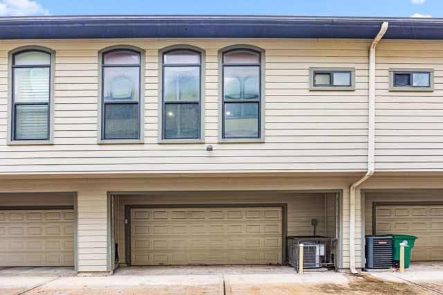 1119 Saint Charles Street, Houston, TX 77003