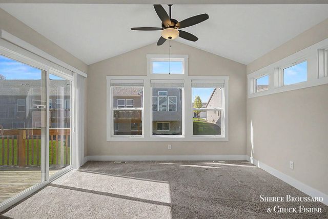 2914 Veld Creek Drive 31, Algoma Twp, MI 49341