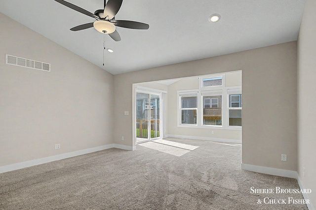 2914 Veld Creek Drive 31, Algoma Twp, MI 49341