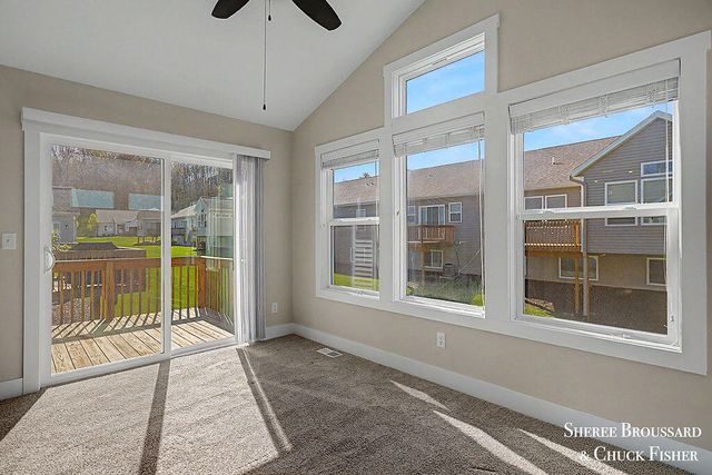 2914 Veld Creek Drive 31, Algoma Twp, MI 49341