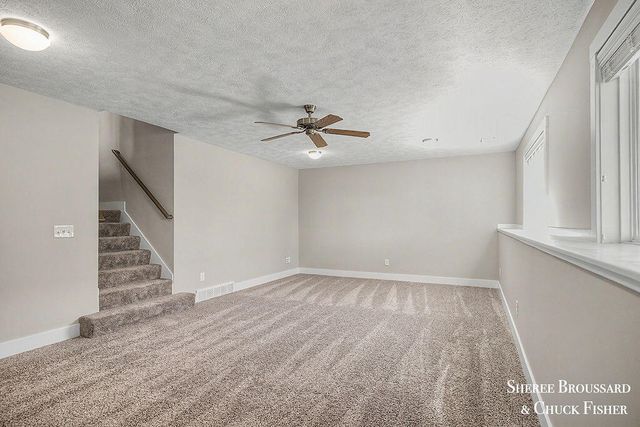 2914 Veld Creek Drive 31, Algoma Twp, MI 49341