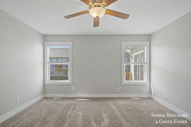 2914 Veld Creek Drive 31, Algoma Twp, MI 49341