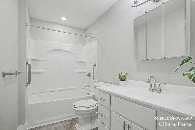 2914 Veld Creek Drive 31, Algoma Twp, MI 49341