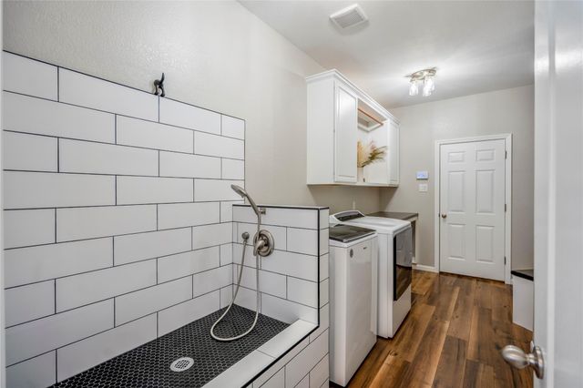 17603 Fall River Pass Court, Humble, TX 77346