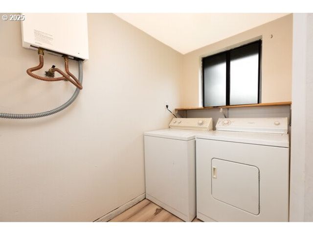 1750 TANEY St, Eugene, OR 97402