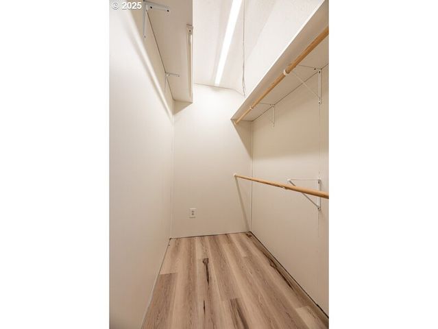 1750 TANEY St, Eugene, OR 97402