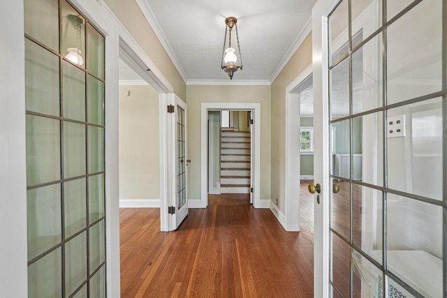 3424 N Summit AVENUE, Milwaukee, WI 53211