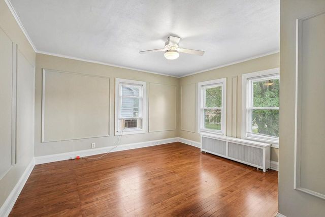 3424 N Summit AVENUE, Milwaukee, WI 53211