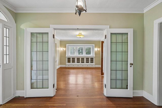 3424 N Summit AVENUE, Milwaukee, WI 53211