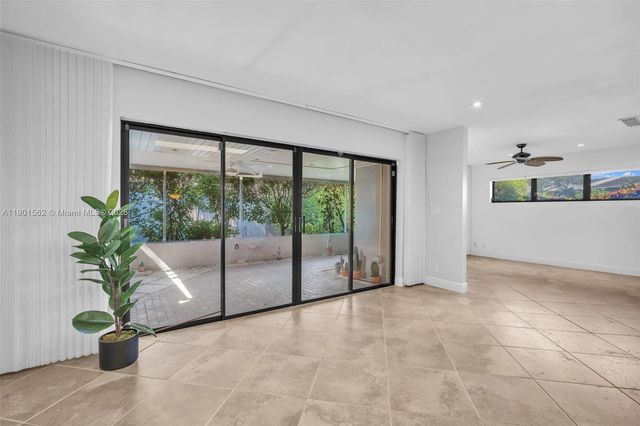 201 Dunwoody Ln 17-87, Hollywood, FL 33021