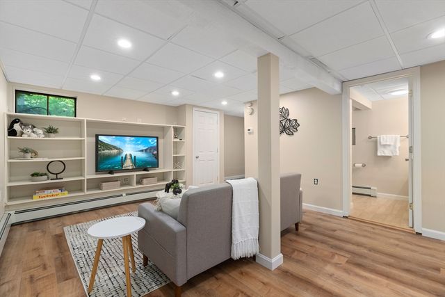 77 Forest St, Arlington, MA 02474