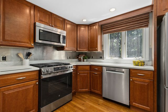 77 Forest St, Arlington, MA 02474