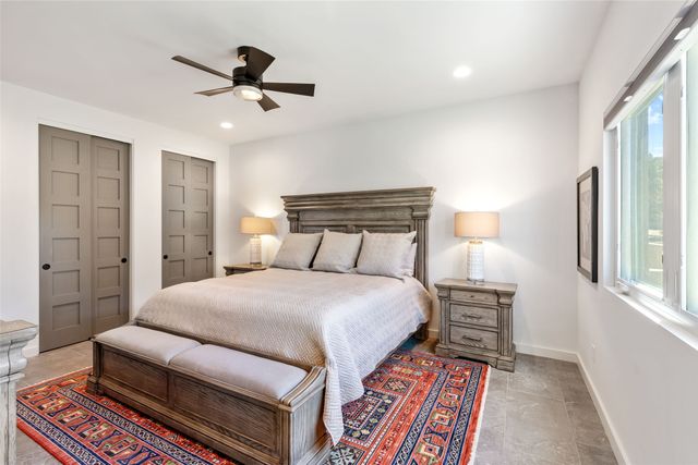4 Valverde Lane, Santa Fe, NM 87506