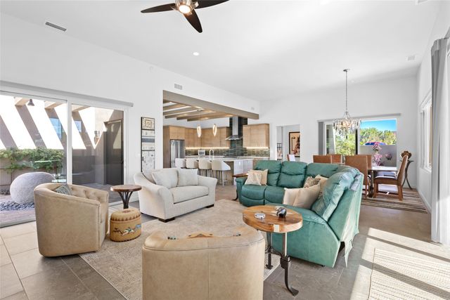 4 Valverde Lane, Santa Fe, NM 87506