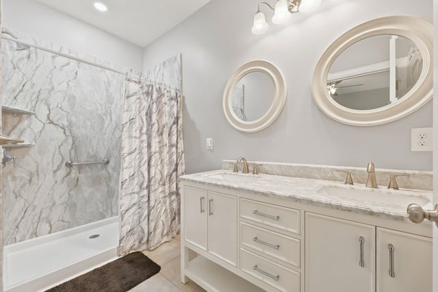 2994 Manning St., Loris, SC 29569