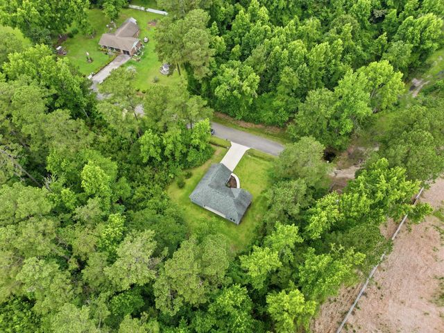 2994 Manning St., Loris, SC 29569