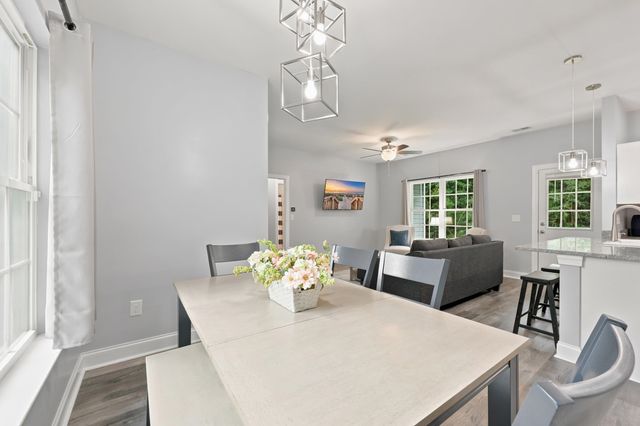 2994 Manning St., Loris, SC 29569