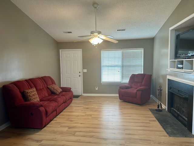 142 Paddock Way, Summerville, SC 29486