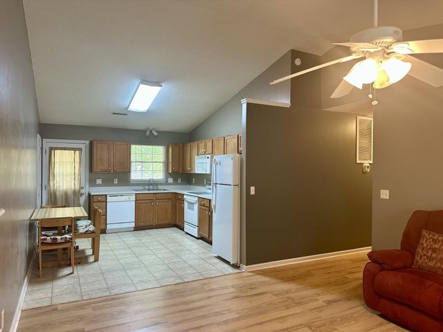 142 Paddock Way, Summerville, SC 29486