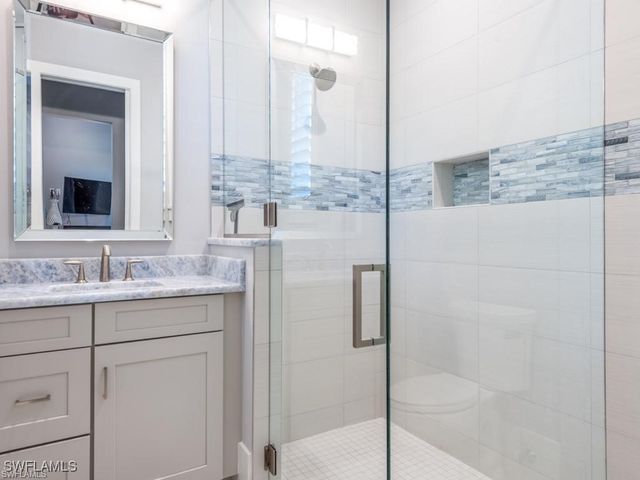 16892 Brightling WAY, Naples, FL 34110