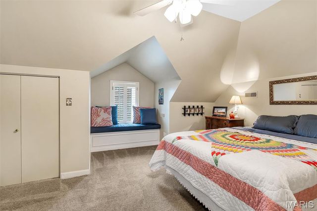 8027 Teasdale Avenue, University City, MO 63130