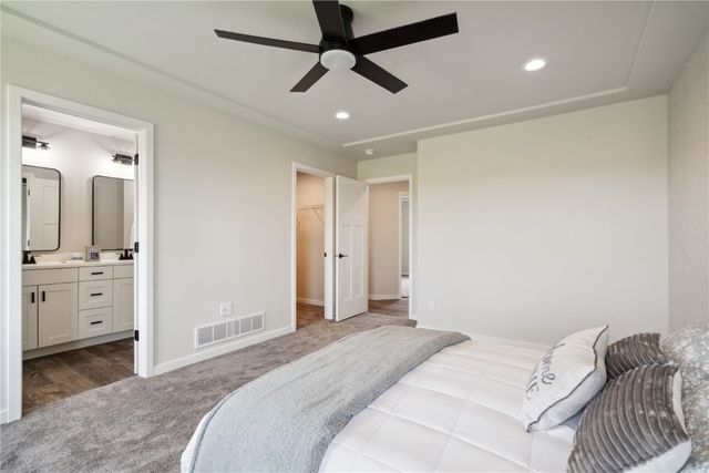 802 Mont Clair, Solon, IA 52333