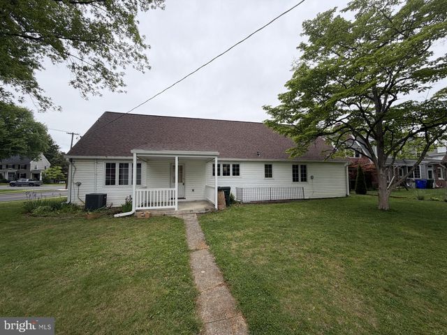 1400 OAK HILL AVE, Hagerstown, MD 21742