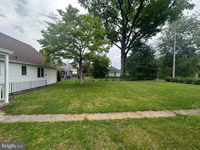 1400 OAK HILL AVE, Hagerstown, MD 21742