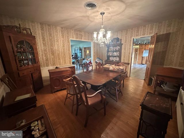 1400 OAK HILL AVE, Hagerstown, MD 21742