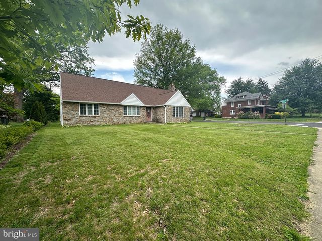 1400 OAK HILL AVE, Hagerstown, MD 21742