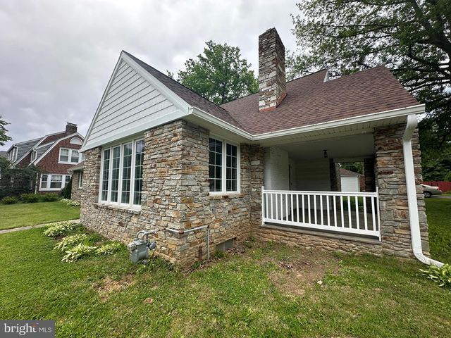 1400 OAK HILL AVE, Hagerstown, MD 21742