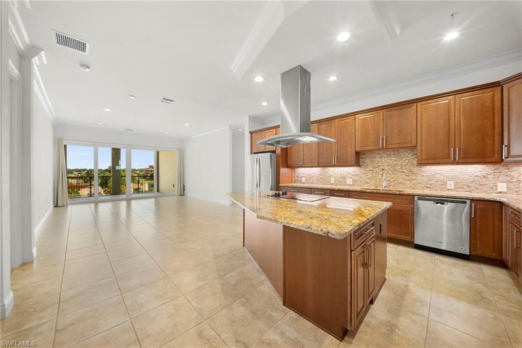 21450 Strada Nuova CIR A302, ESTERO, FL 33928 — photo 2