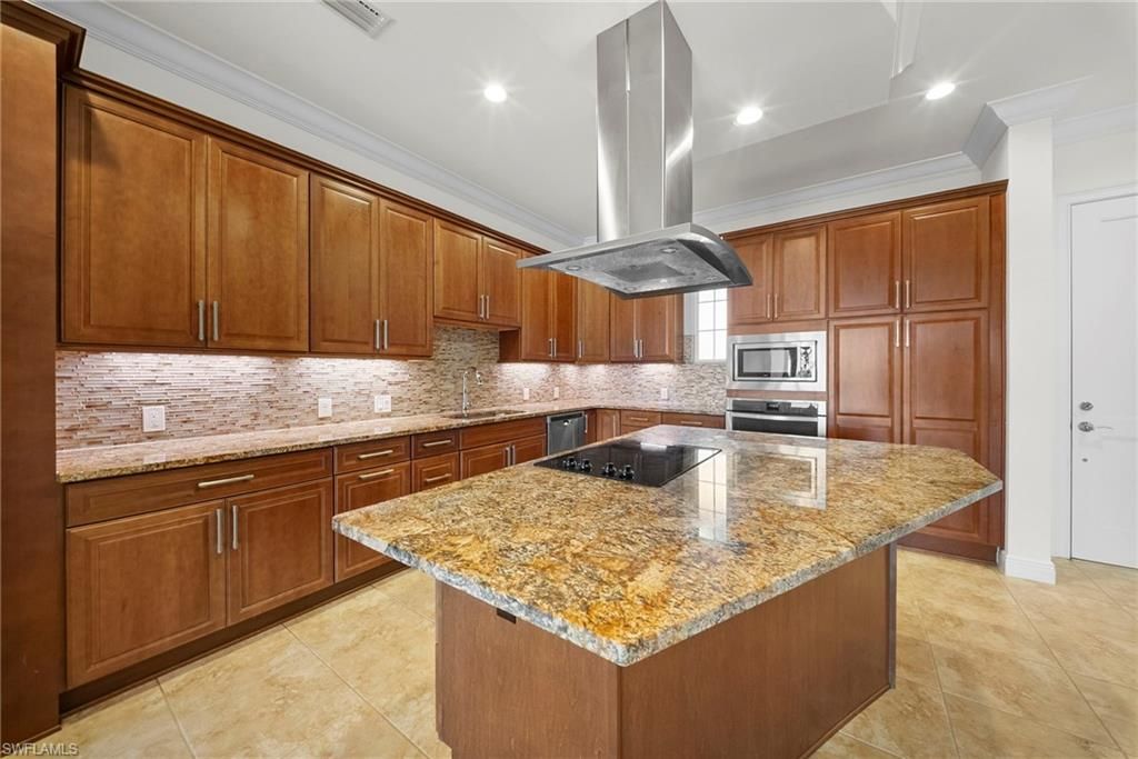 21450 Strada Nuova CIR A302, ESTERO, FL 33928 — photo 4