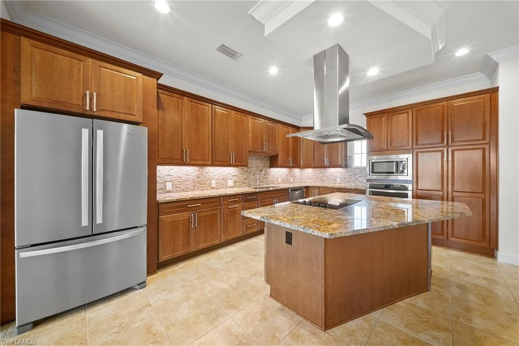21450 Strada Nuova CIR A302, ESTERO, FL 33928 — photo 5
