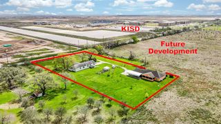 8227 Katy Hockley Road, Katy, TX 77493
