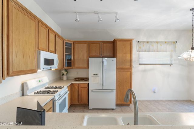 2221 N AVENIDA TABICA --, Green Valley, AZ 85614