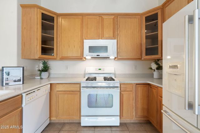 2221 N AVENIDA TABICA --, Green Valley, AZ 85614