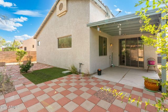 2221 N AVENIDA TABICA --, Green Valley, AZ 85614