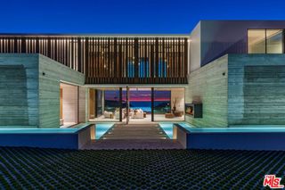 6889 Dume Drive, Malibu, CA 90265