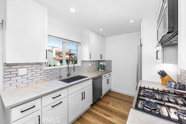 2120 Dufour 6, Redondo Beach, CA 90278