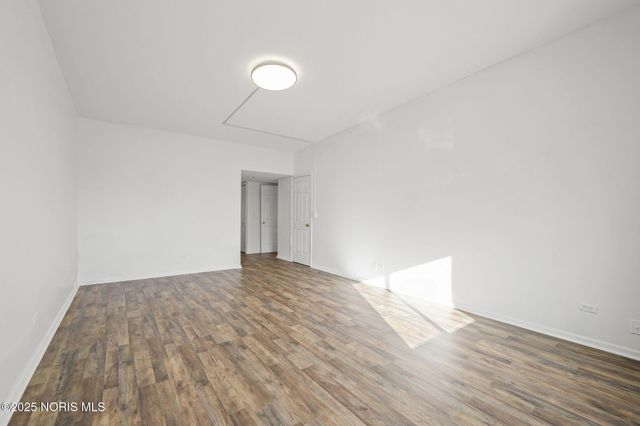 4343 W Bancroft Street, 4f, Ottawa Hills, OH 43615