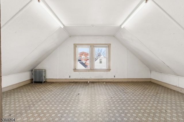 45 Jacques St, Elizabeth City, NJ 07201