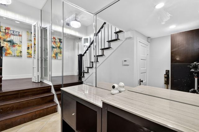 516-520 34th Street, West Palm Beach, FL 33407