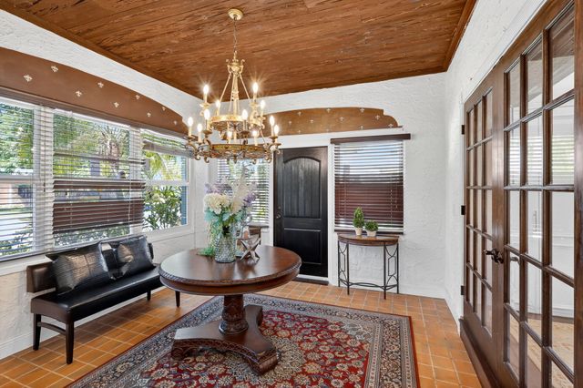 516-520 34th Street, West Palm Beach, FL 33407