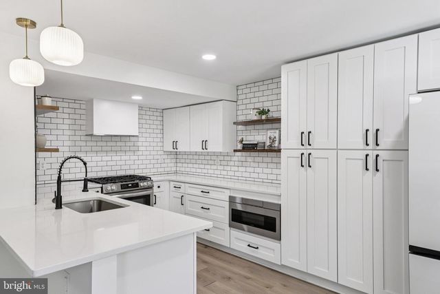 4321 GRAMERCY CIR, Alexandria, VA 22309
