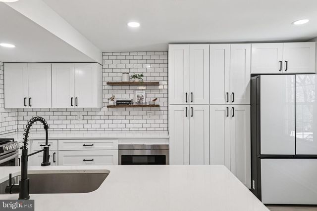 4321 GRAMERCY CIR, Alexandria, VA 22309