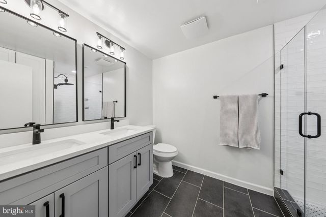 4321 GRAMERCY CIR, Alexandria, VA 22309