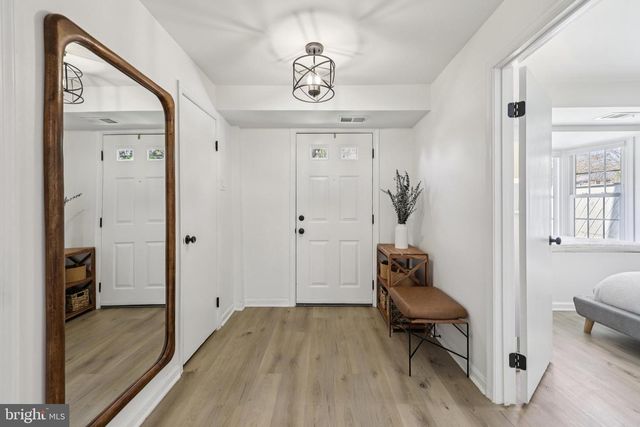 4321 GRAMERCY CIR, Alexandria, VA 22309