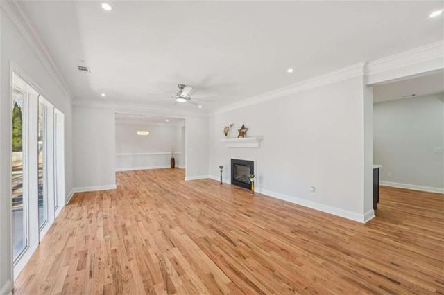 4015 Cascade Road, South Fulton, GA 30331
