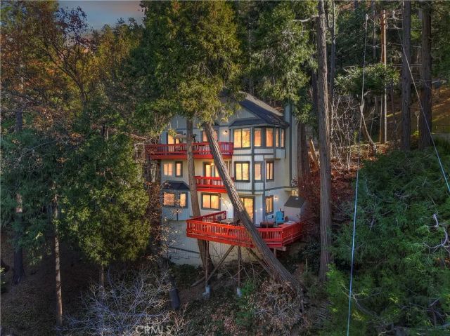 920 Arbula, Crestline, CA 92325